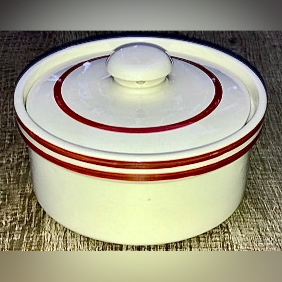 ASCOT WHITE Cookware SIENNA TG Green Church Chesley Ceramic Lidded Soufflé Dish - Picture 1 of 10